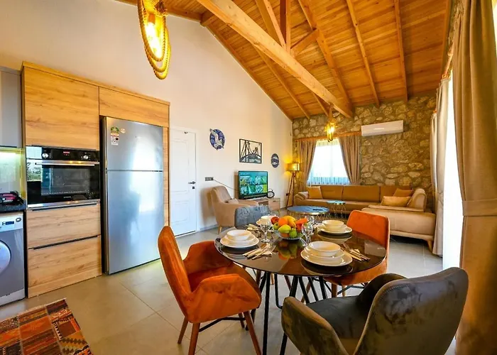 Beyza - 2 Bedrooms With Jacuzzi In Villa Fethiye