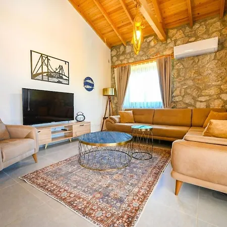 Beyza - 2 Bedrooms With Jacuzzi In 别墅