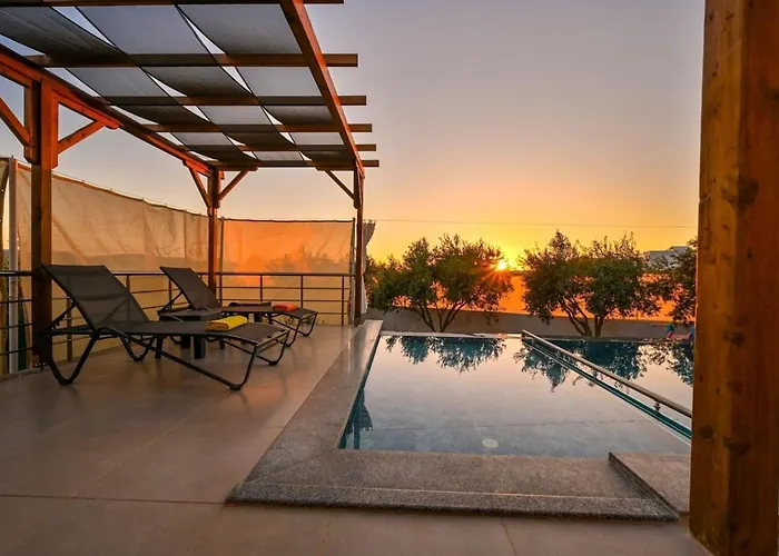 ヴィラ Beyza - 2 Bedrooms With Jacuzzi In