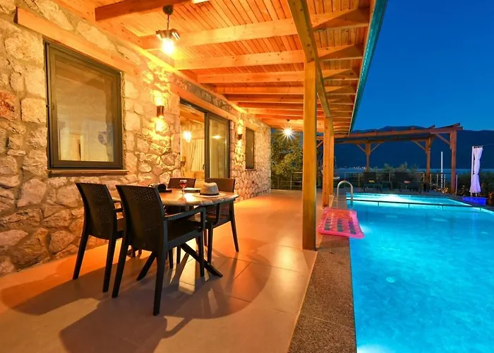 ヴィラ Beyza - 2 Bedrooms With Jacuzzi In *