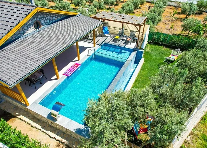 ヴィラ Beyza - 2 Bedrooms With Jacuzzi In *